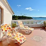 Apartment And Rooms Artina * Vodice