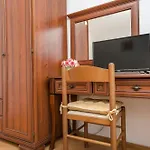 Apartment Apartment And Rooms Artina