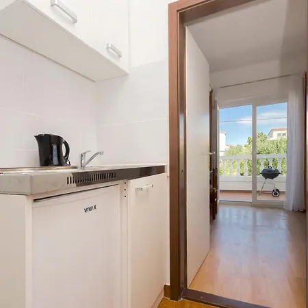 Lejlighed And Artina *