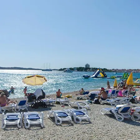 Apartment And Rooms Artina Vodice