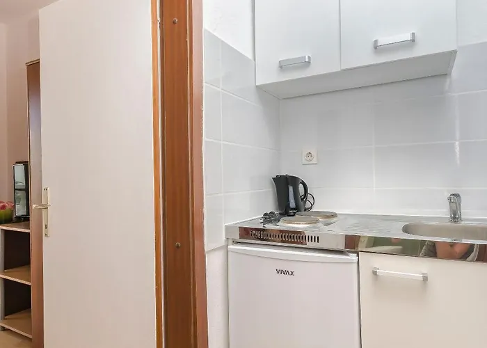 Apartment And Rooms Artina * Vodice