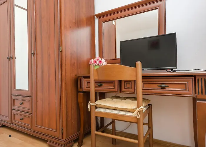 Lägenhet Apartment And Rooms Artina